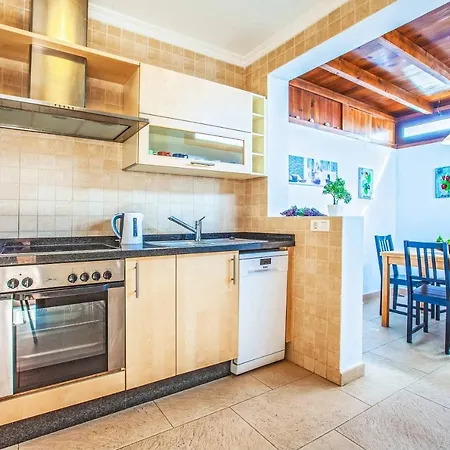 Tenike Villa Yaiza (Lanzarote)